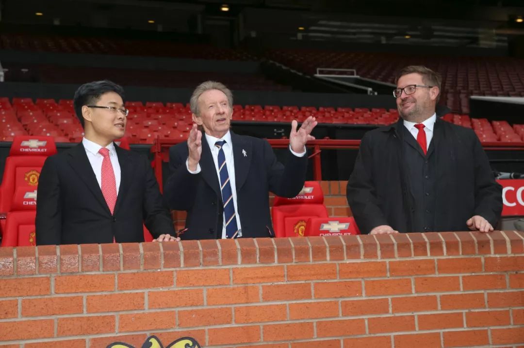 体育营销Top10|奔驰领衔2019英雄联盟10大赞助商