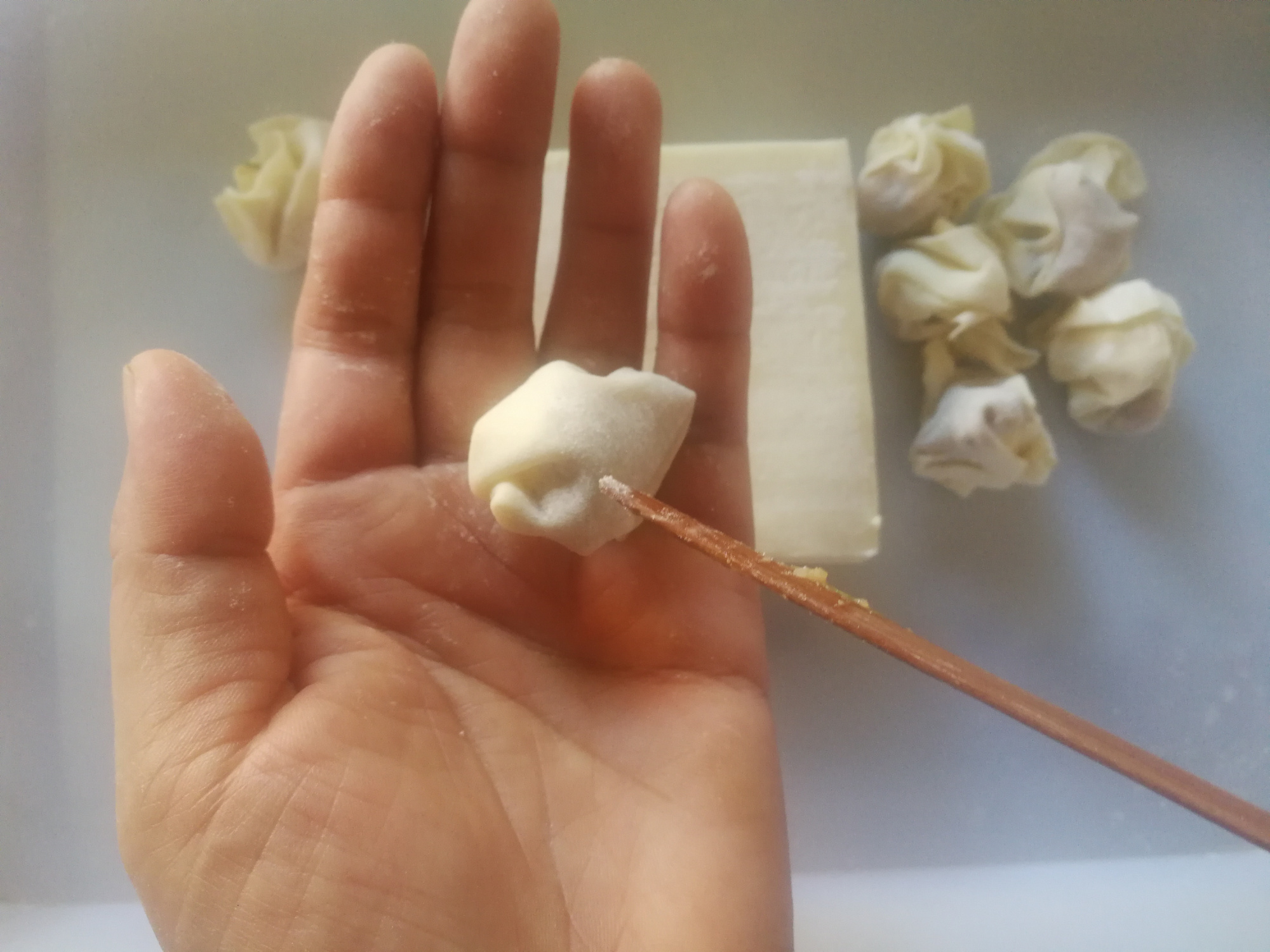 速冻小馄饨总是煮烂,速冻小馄饨的做法大全窍门