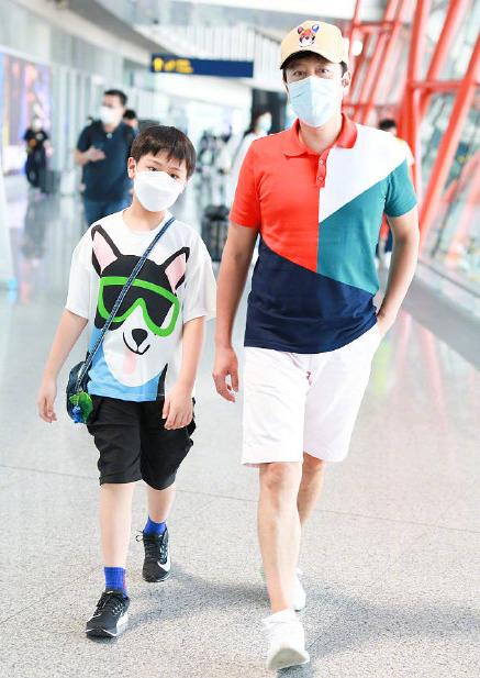 蔡国庆带孩子上节目,蔡国庆带儿子参加一档节目