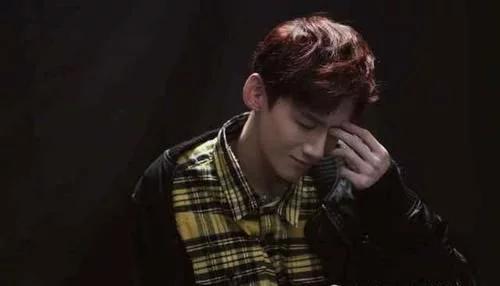 王一博钢铁直男名场面,王一博是钢铁直男还是猛男