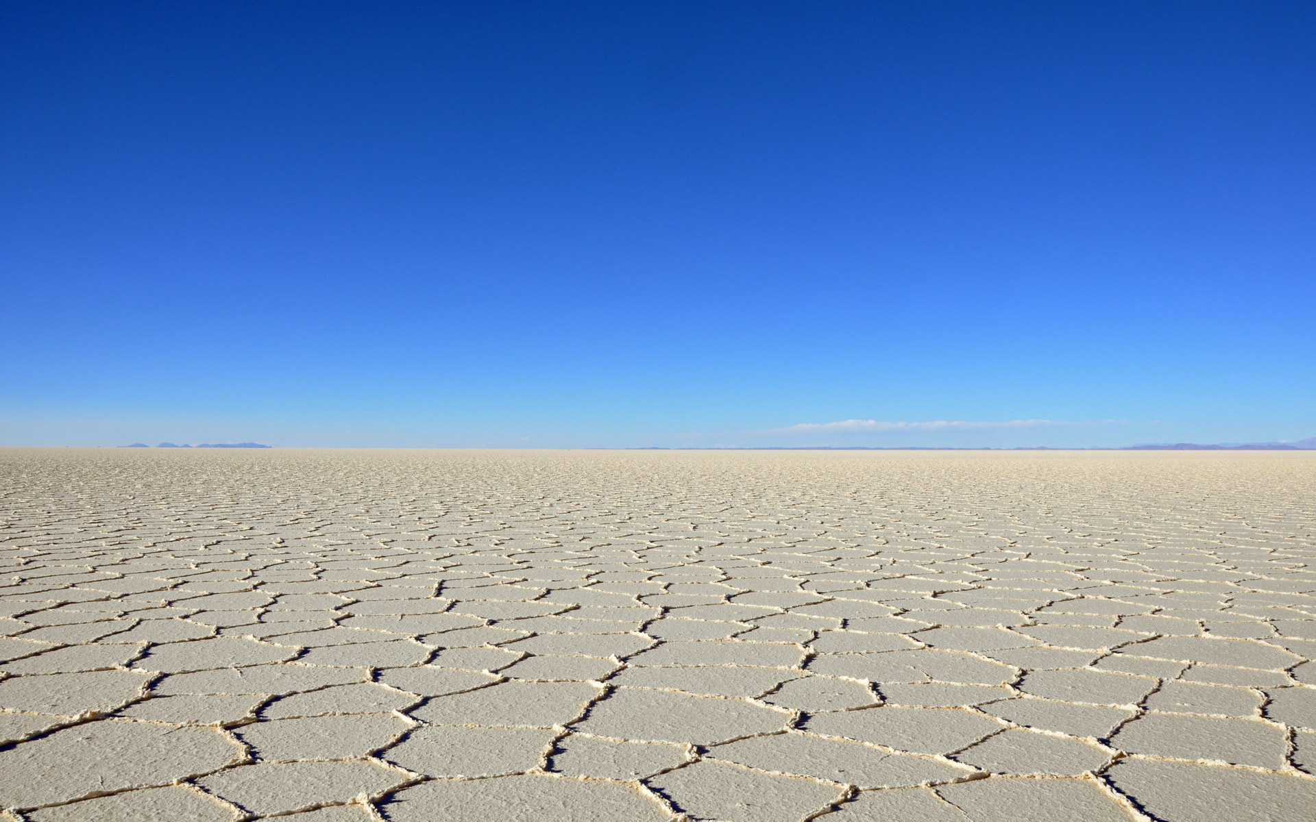 玻利维亚乌尤尼盐沼最佳观赏时间,世界上最大的盐沼