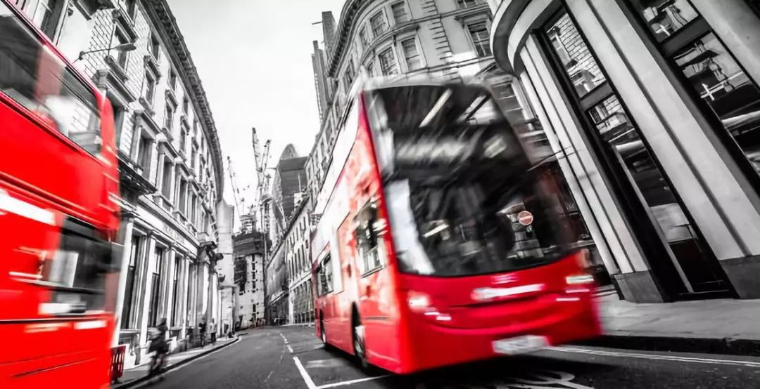 为啥老外不关心别人闲事,美国人爱多管闲事