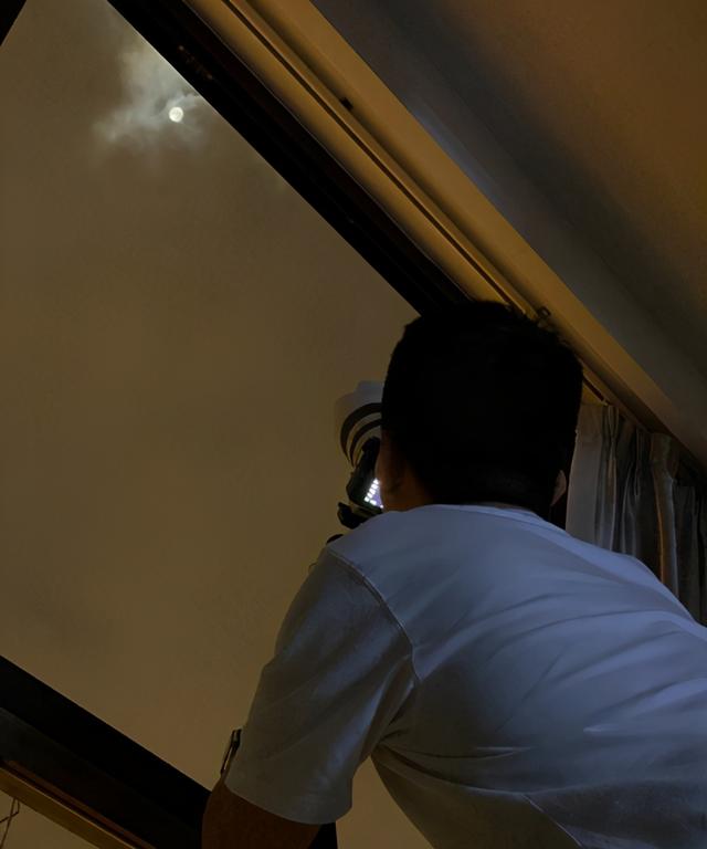 吴敏霞丈夫躺在重症监护室,丈夫意外受伤被下病危通知书