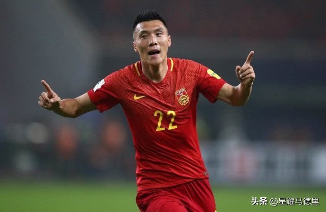 国足身材pkc罗身材,国足人员身材