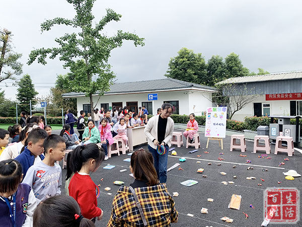 红领巾心向党阳光成长,红领巾心向党争做四个自信好少年