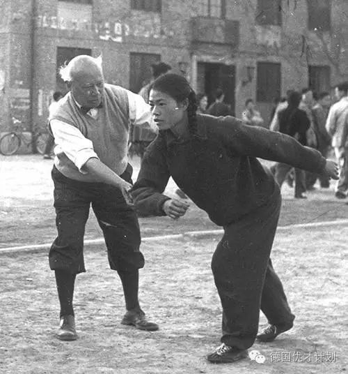 致敬中国近代力学之父钱伟长,致敬科学家钱伟长