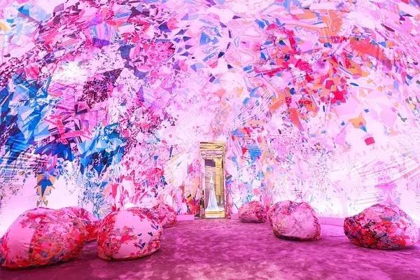 6月魔都哪些展览不能错过,魔都漫展六月紫色风暴