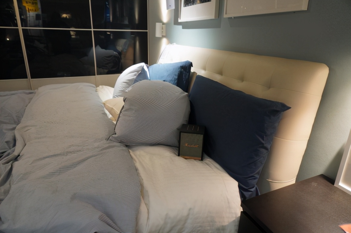 椹瓏灏旀櫤鑳介煶绠眜xbridge瀵规瘮,椹瓏灏攎arshallemberton闊崇娴嬭瘎