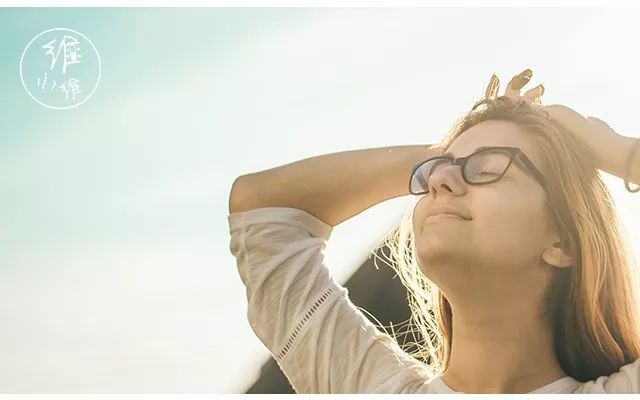 推荐几个能月入1w的几种新奇副业,深圳普通人月入10000的工作