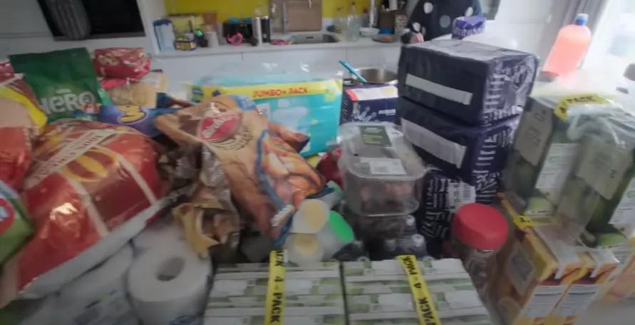 结婚30年生22娃，网友群嘲太窒息了，结果他们的生活却啪啪打脸