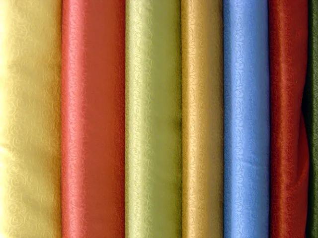 防静电服和绝缘服,舒适透气涤棉防静电工服定做价格