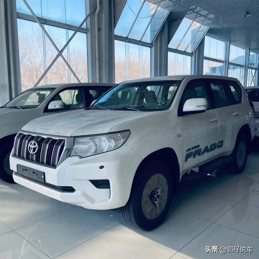 丰田霸道4000真实的越野性能场景,丰田霸道4000是一款suv车型