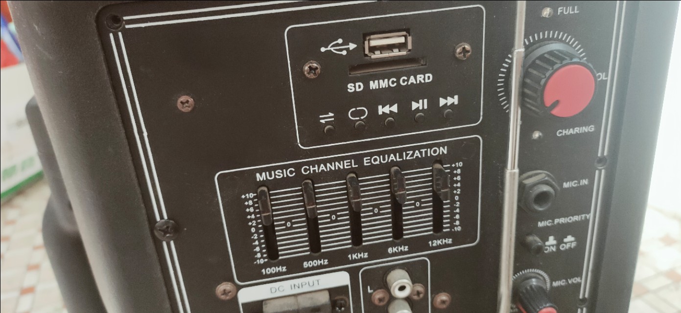 高级户外音箱拆解,山水复古音箱拆机