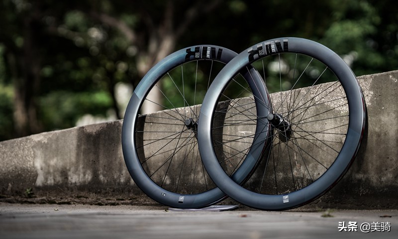 fulcrum碳刀和多特碳刀,碳刀轮组推荐蓝色