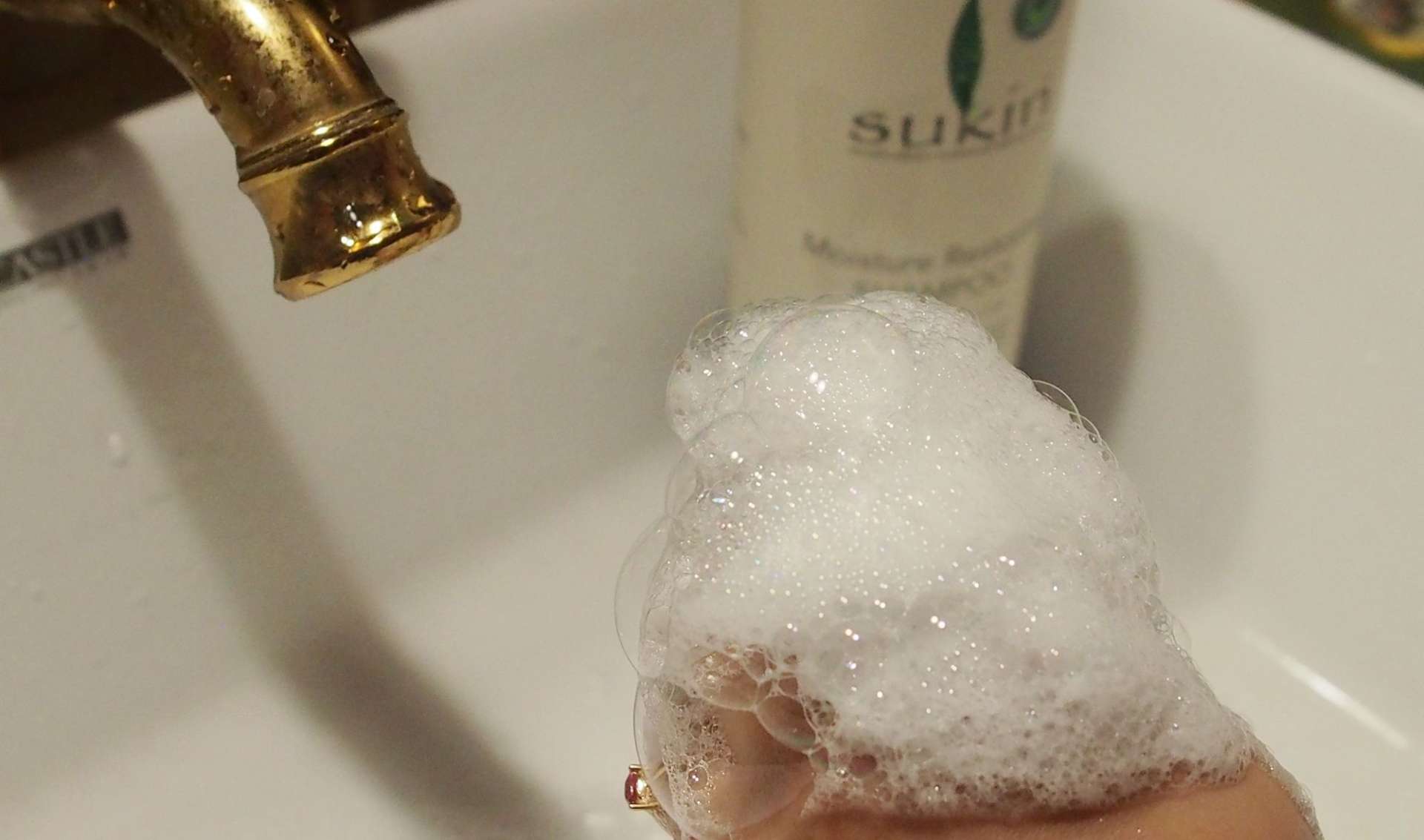 国产洗发水与进口洗发水哪款好,推荐一款比较好的进口洗发水