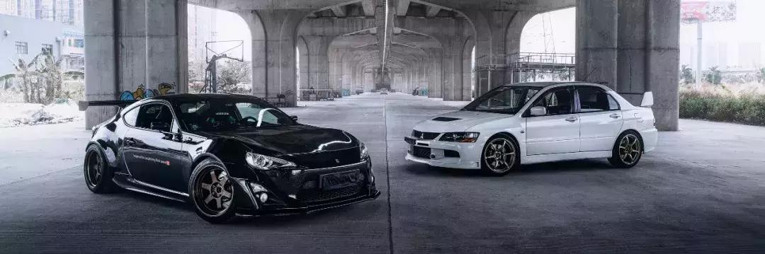 丰田86轮毂装18寸还是17寸好,丰田86加宽体