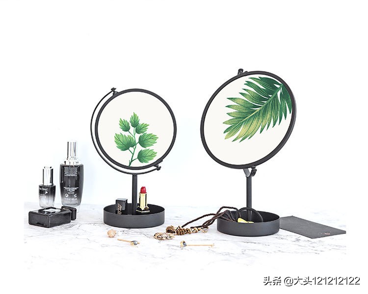 网红欧式简约铁艺梳妆镜,北欧风铁艺挂墙镜