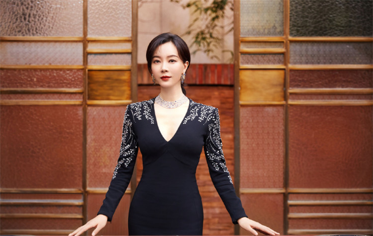 陈数在完美关系里蓝色西服,完美关系陈数在线观看