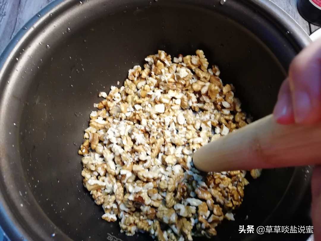 核桃饭团辅食做法大全,核桃碎饭团