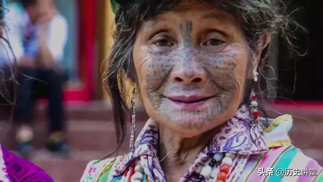 历史上那些审美陋习,古代病态审美束腰裹脚