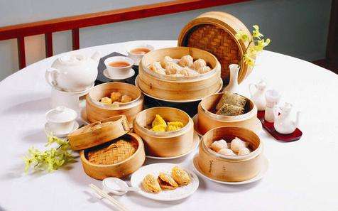 不让一人掉队,不让任何人掉队