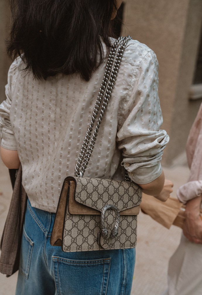 gucci宝石蓝包搭配,经典gucci包搭配