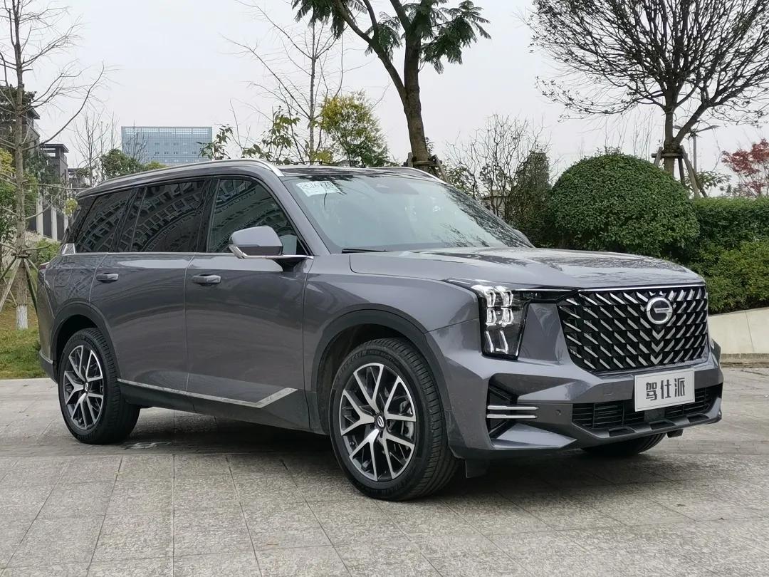 2017款传祺gs8320t两驱7座油耗,广汽传祺gs8油耗测试能跑多远