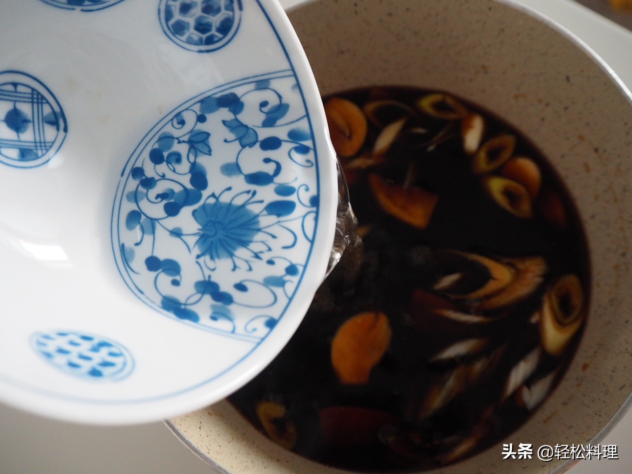 螃蟹是冷水上锅蒸还是开水上锅蒸,螃蟹的做法大全别再只会清蒸水煮