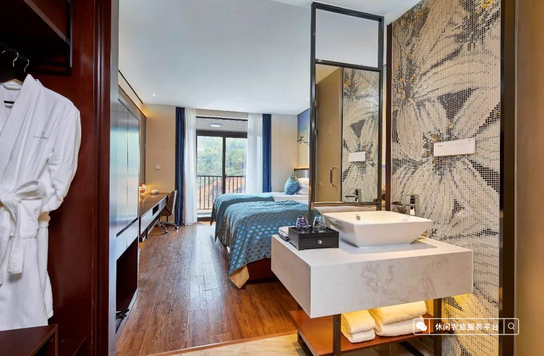 风景最好的天然火山温泉,这里有天然独特的山中温泉