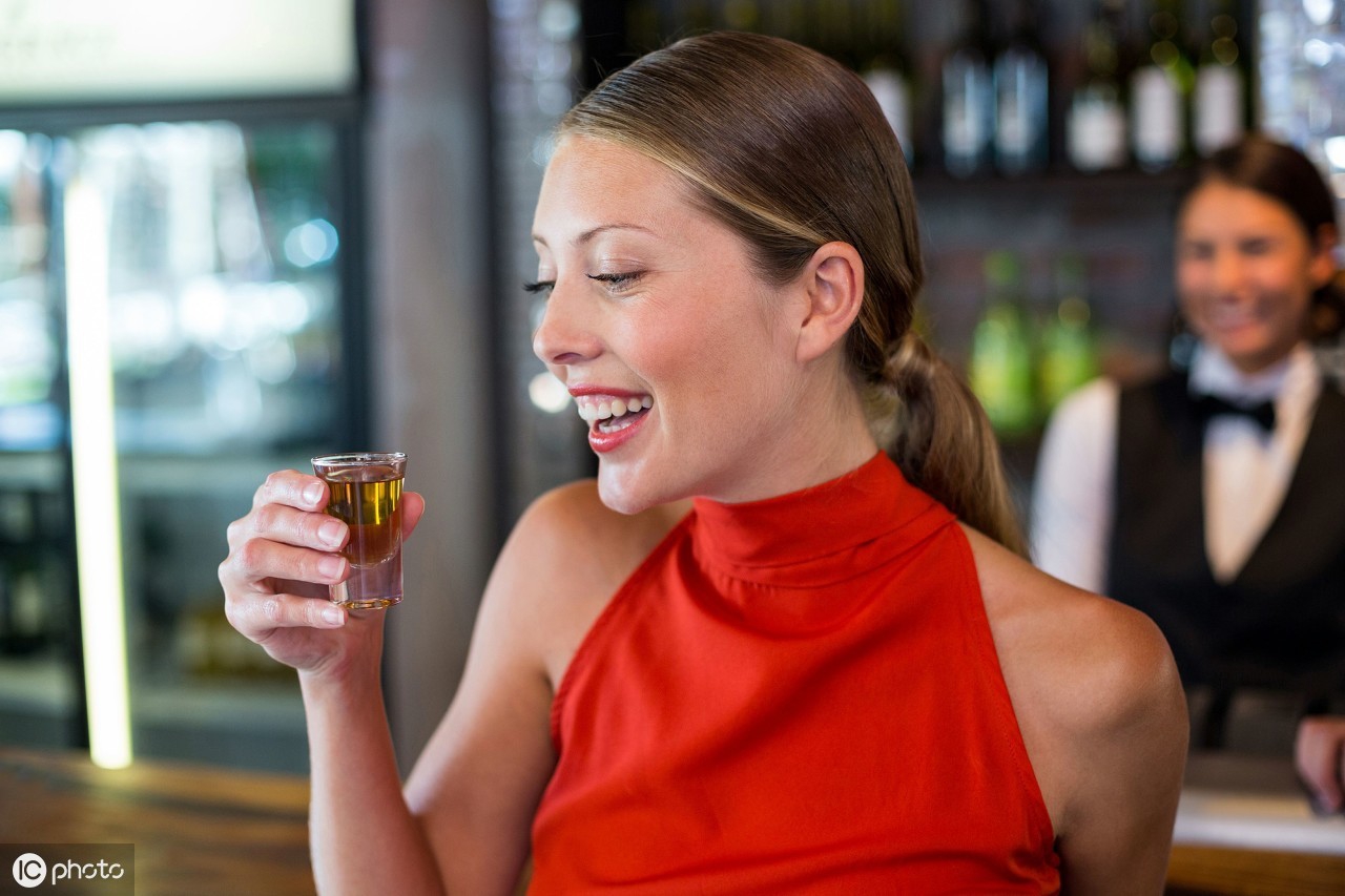 水吧岗位的工作流程,水吧员的主要工作是什么