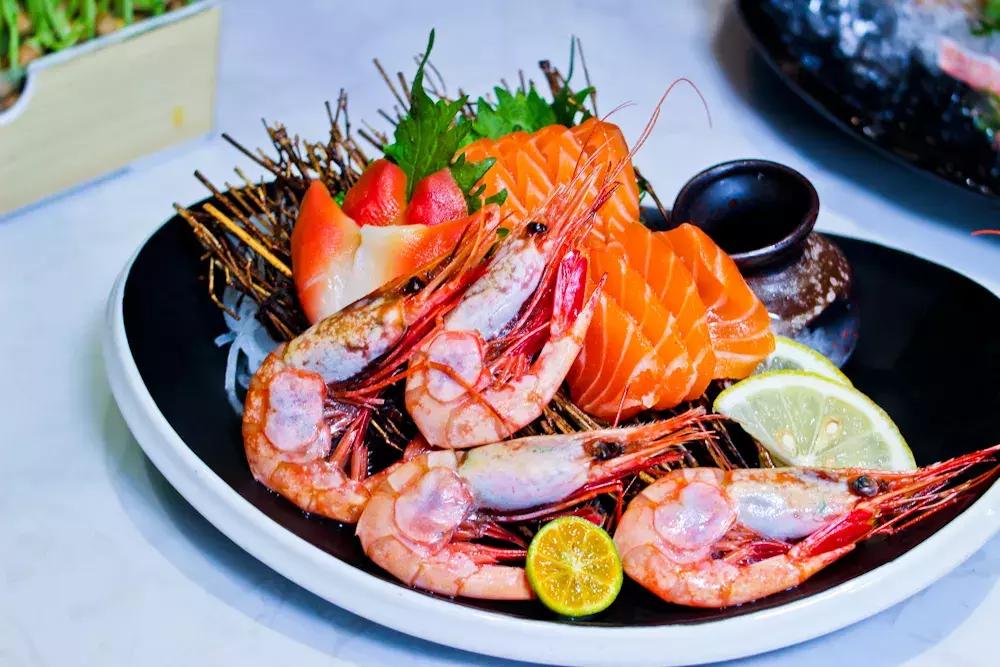 天津人借钱买奢侈品,天津人借钱吃海鲜是什么意思