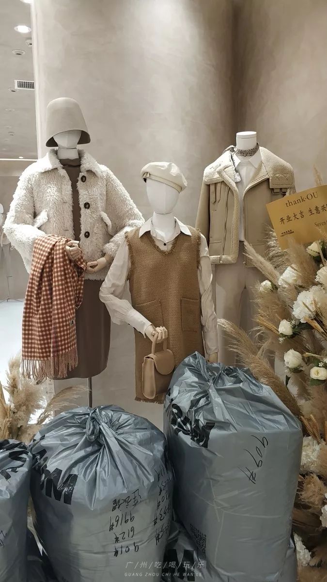 韩国东大门服装批发有几个大楼,广州韩国东大门服装批发拿货