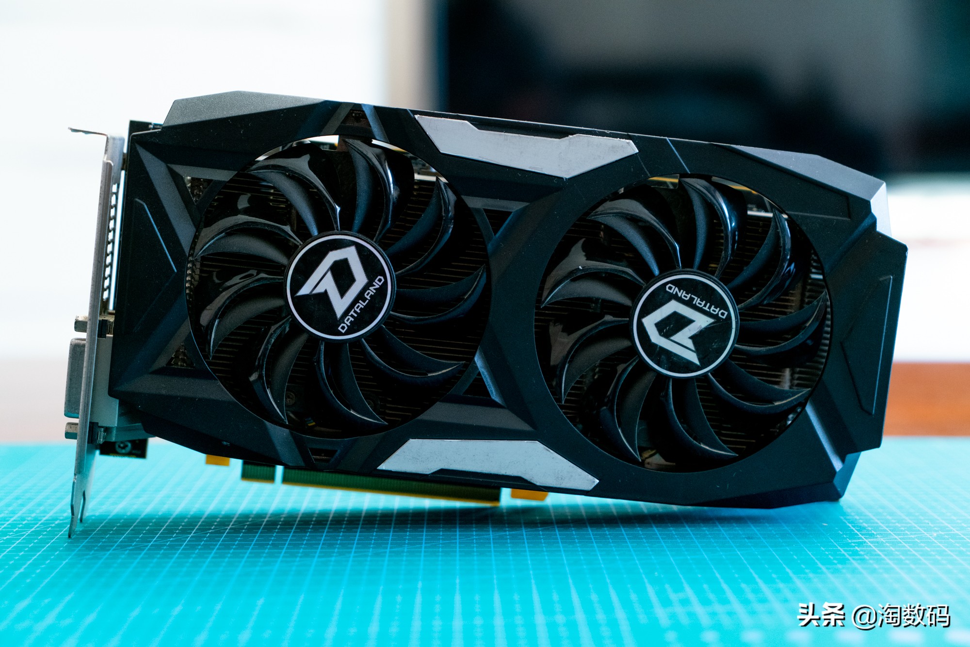 迪兰恒进rx5804g值得入手吗,迪兰恒进rx580首发价