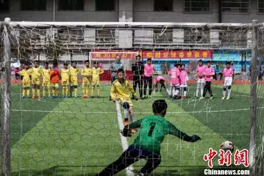 中国足球要从儿童抓起,中国足球必须从娃娃做起