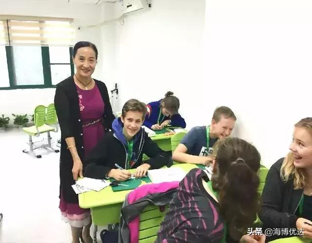 在牛校上学的体验？包玉刚\平和\世外的名校学子说出真实就读经历