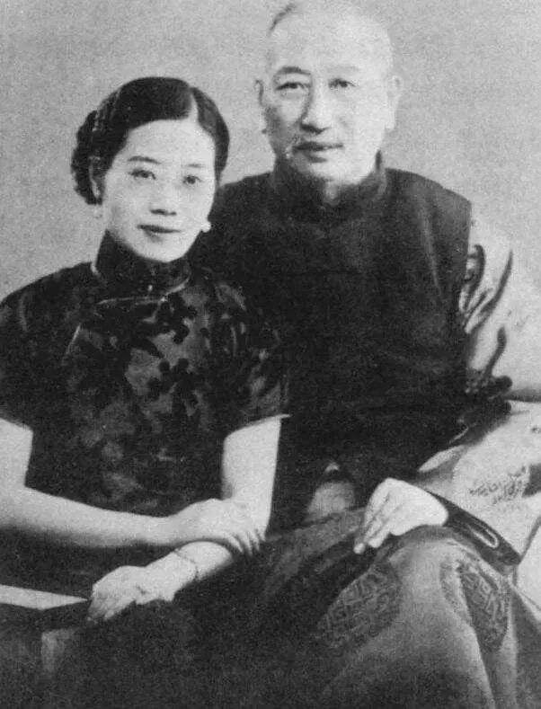 女子求婚失败后求复合,求婚后抛妻弃子结婚