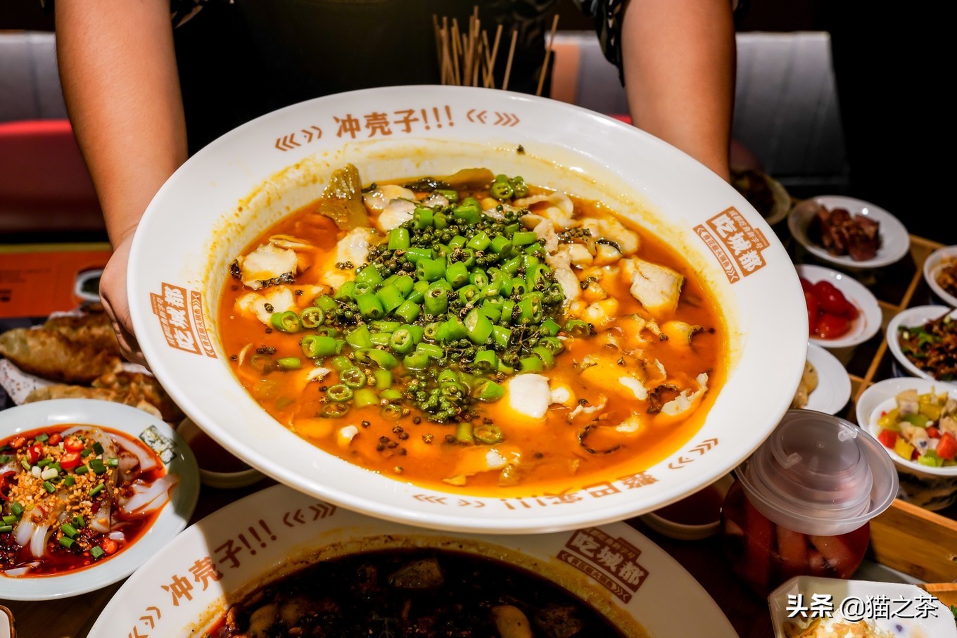 成都必吃的10天攻略,成都出发两天一夜美食之旅