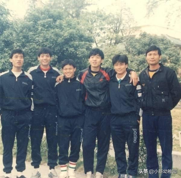 70年代中国足球什么水平,中国70年代足球球星过人