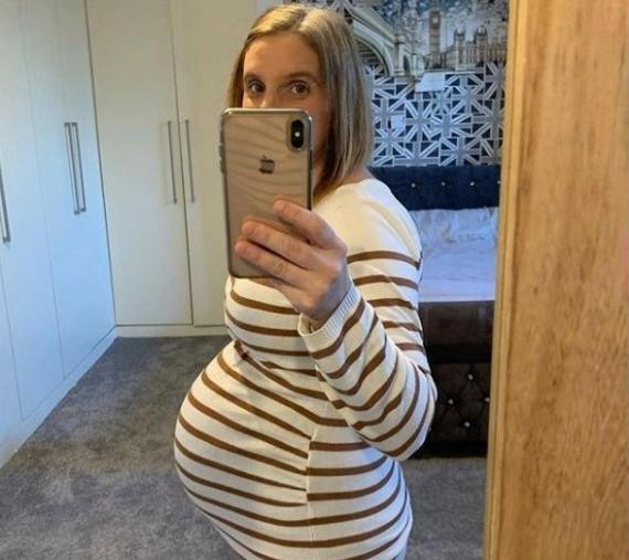 女性最佳生育年龄是多少二胎,女性最佳怀孕生育年龄