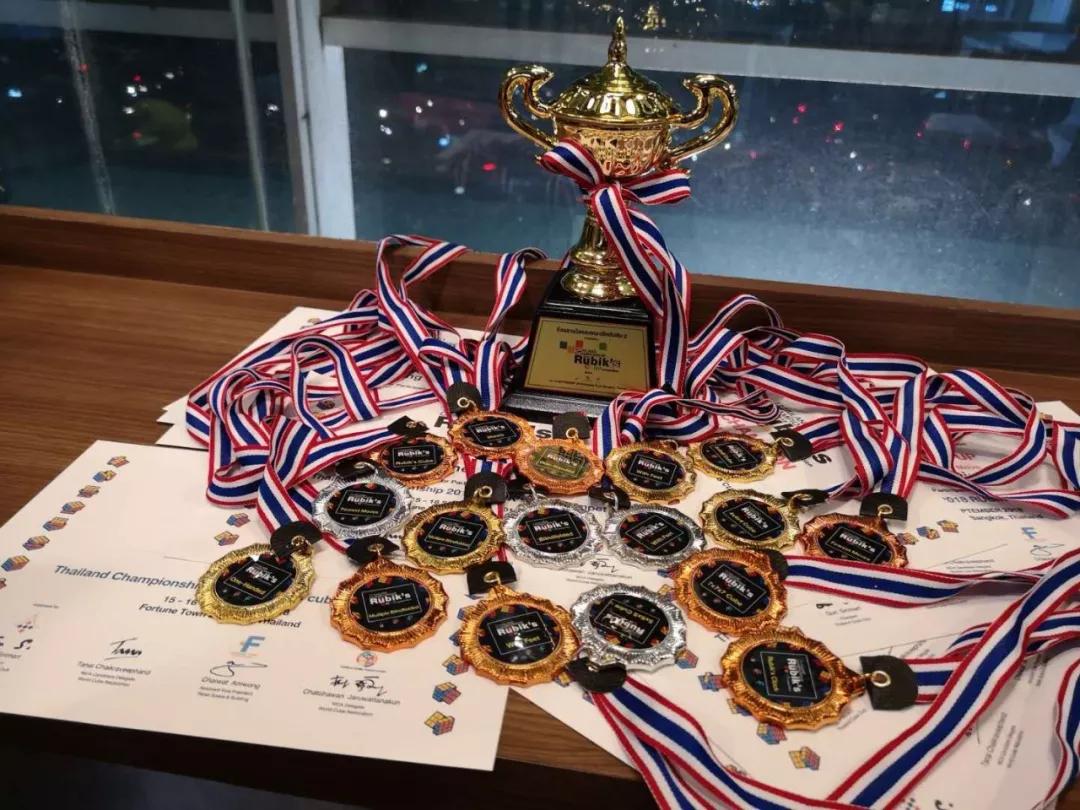 2018泰国亚洲花样滑冰公开赛,2018泰国比赛视频