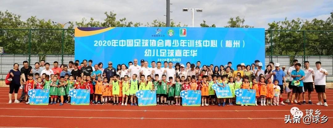 快乐足球记忆录,足球带给孩子们更多的快乐和成长