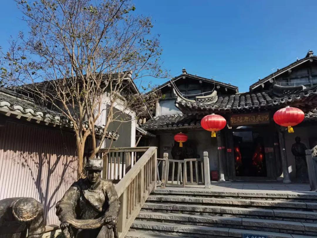 行走｜物华天宝宝华山