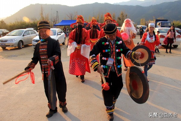 马上春节了，全国各地习俗都有什么不同