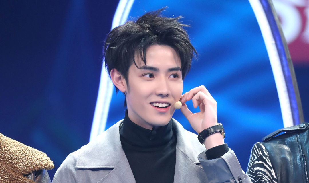 *欲色**熏心！明知“玩弄女性”会翻车，为何还有男星“自取灭亡”？