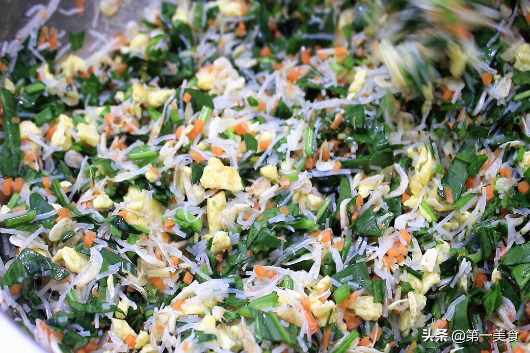 不揉面素包子,不发面的素馅包子做法