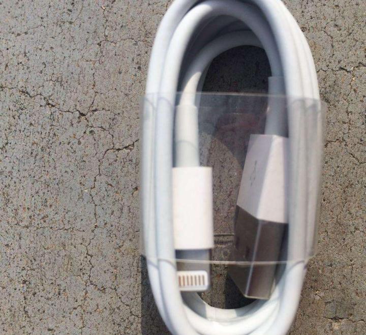 苹果原装数据线145元值不值,为什么便宜的苹果数据线容易坏