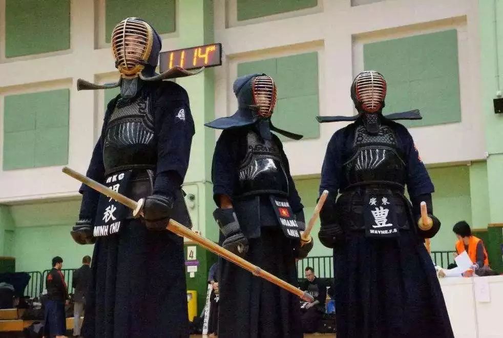 日本高校真实生活,日本的大学生活是怎么样的