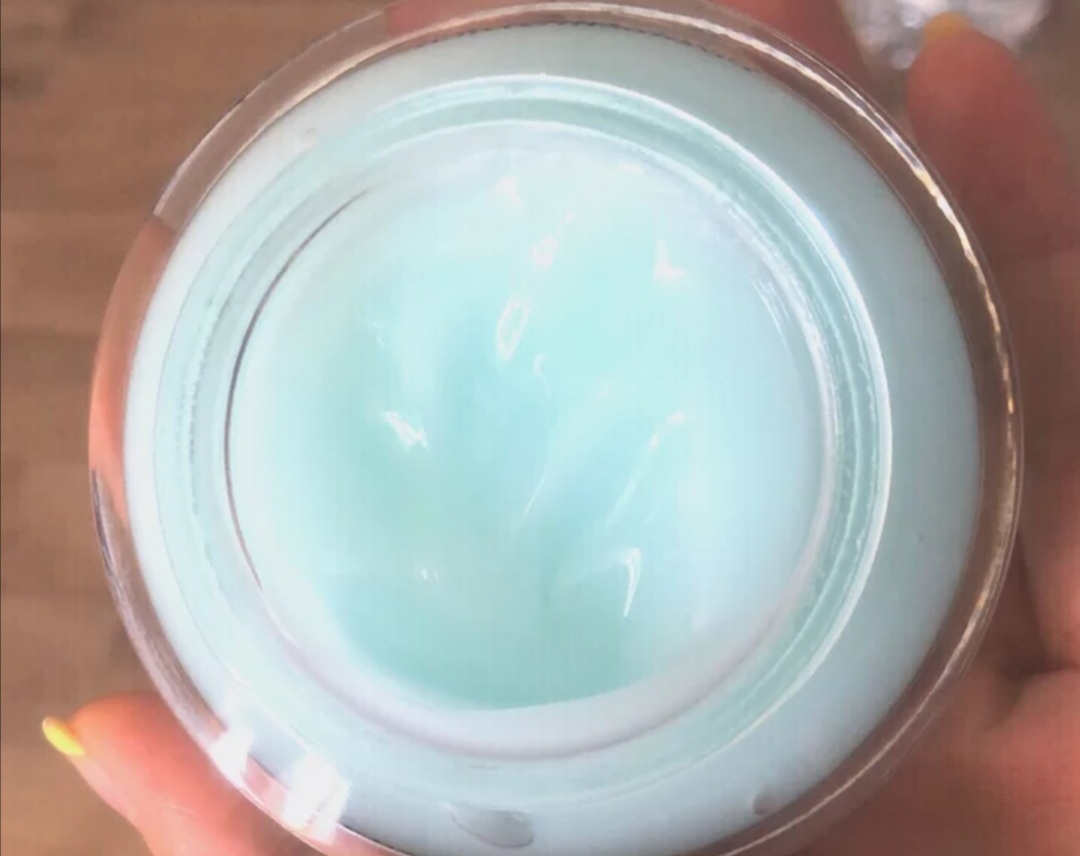 雅顿面霜和珂润面霜哪个好用,夏季面霜保湿不油腻女