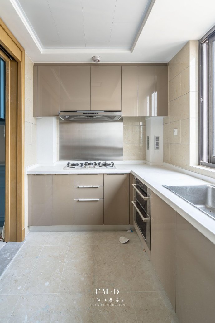 油烟机和集成灶哪个更好用更实用,油烟机跟集成灶到底哪个好