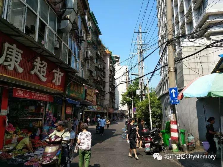 不平凡的广西,不平凡的东茅街